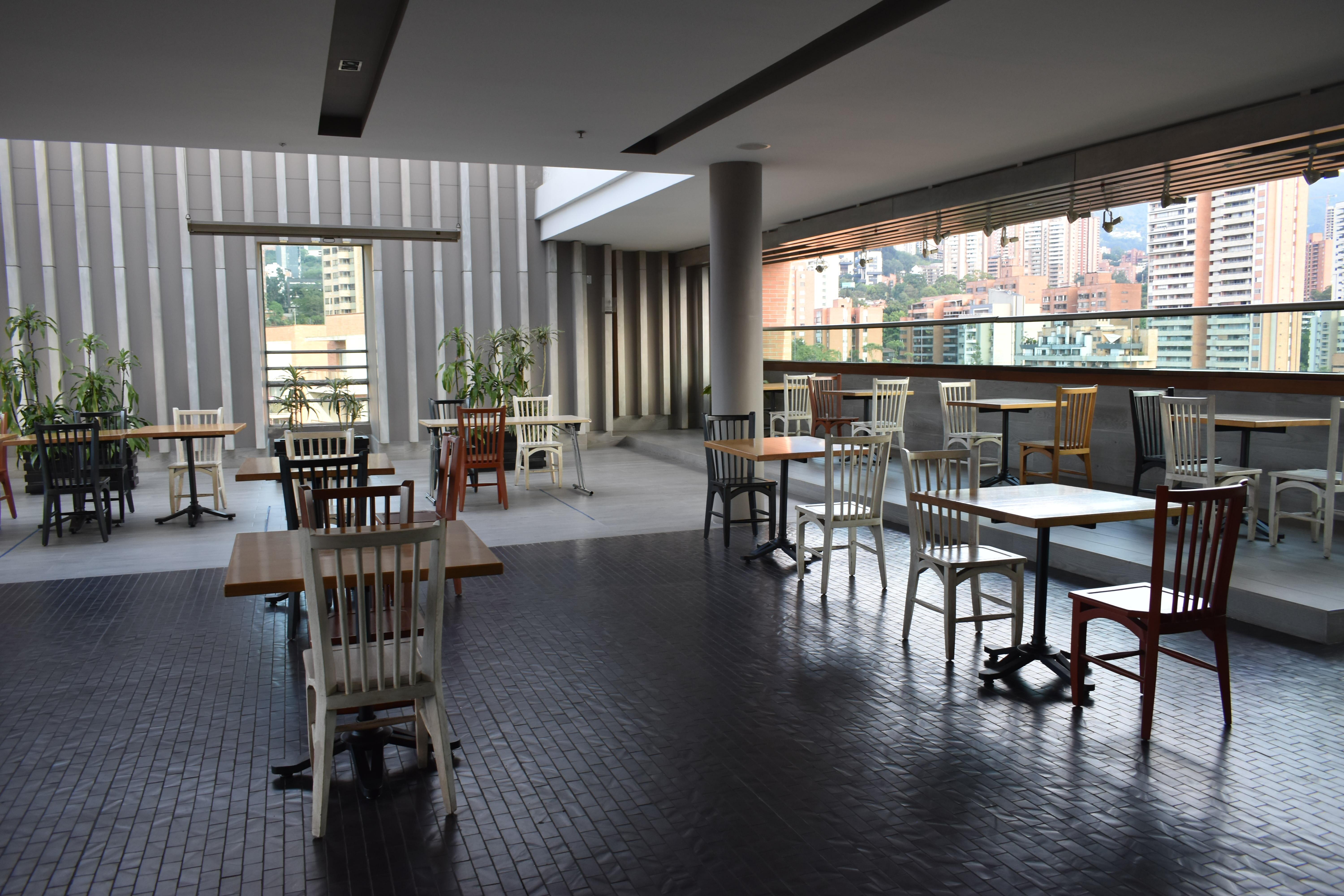 Hotel Holiday Inn Express & Suites Medellin By Ihg Exterior foto