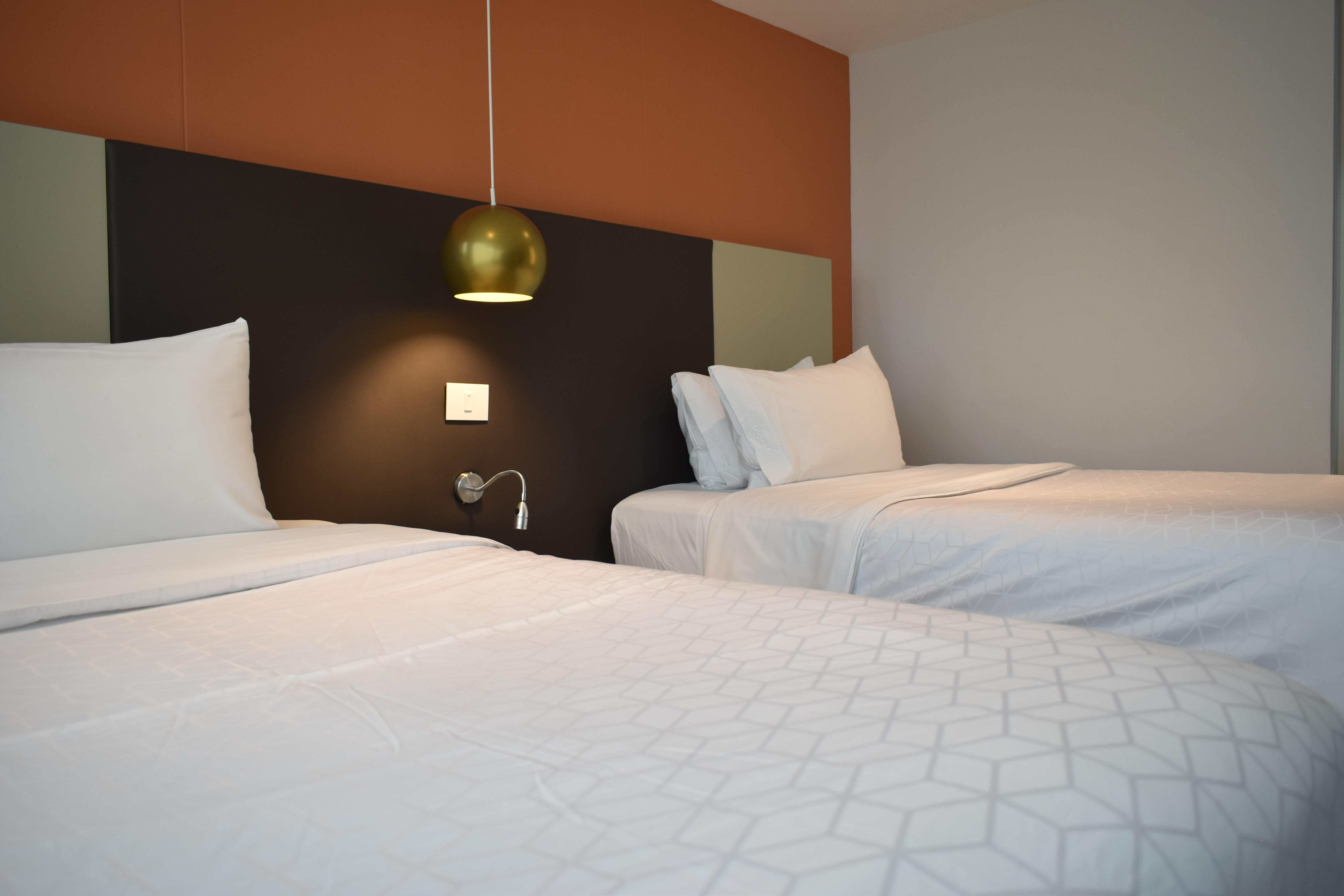 Hotel Holiday Inn Express & Suites Medellin By Ihg Exterior foto